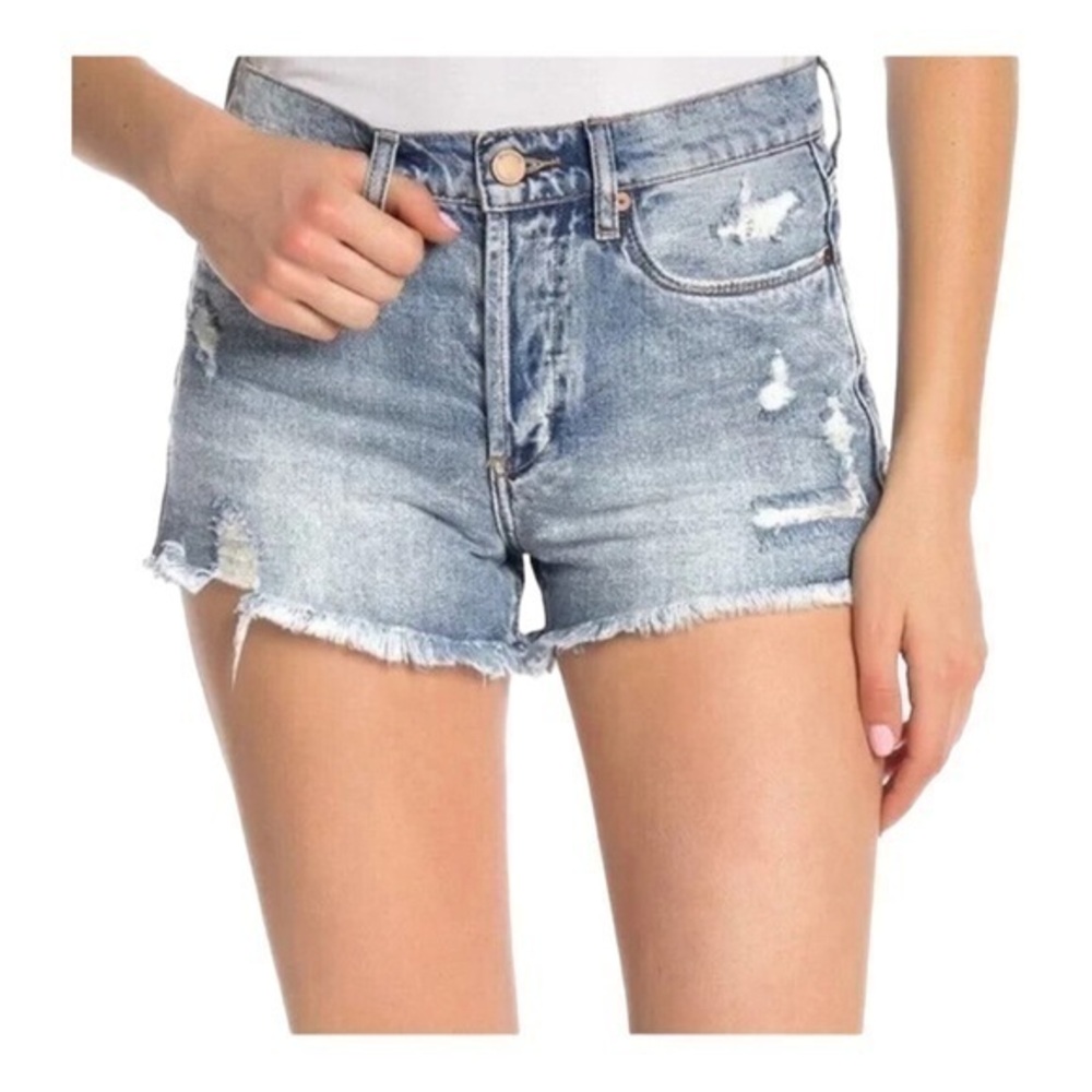 We The Free Good Times Relaxed Denim Blue Jean Cut Off Shorts in Beach Bum 24